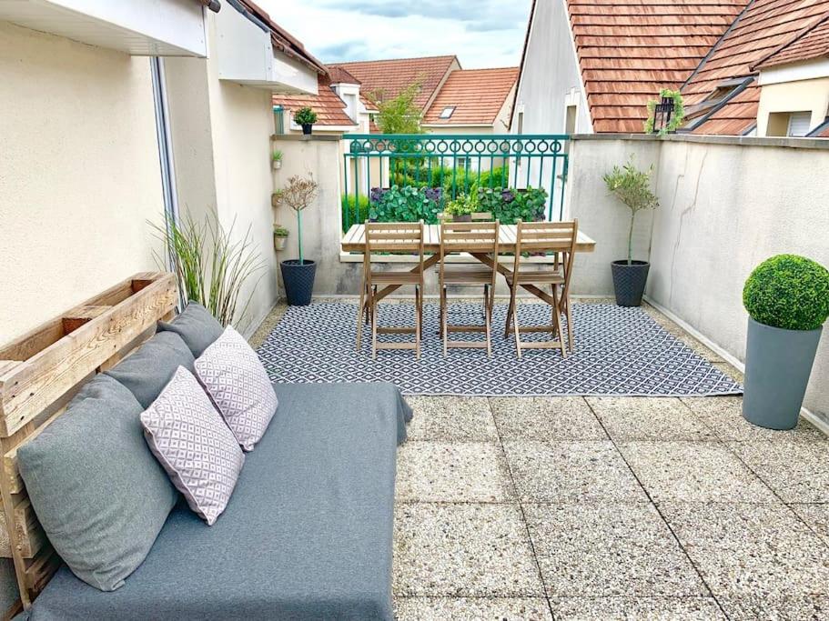 Le Dortoir Villa Magny-le-Hongre Esterno foto