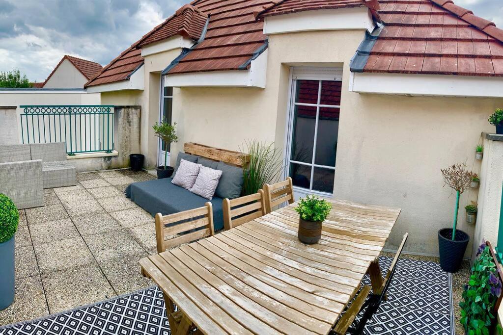 Le Dortoir Villa Magny-le-Hongre Esterno foto